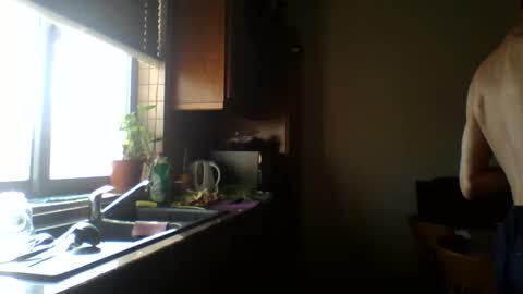 Snapshot of jos39a chatting on 09.18.25 jos39a online show from 09.18.25