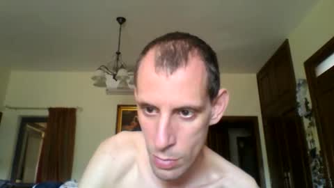 Snapshot of jos39a chatting on 10.26.25 jos39a online show from 10.26.25