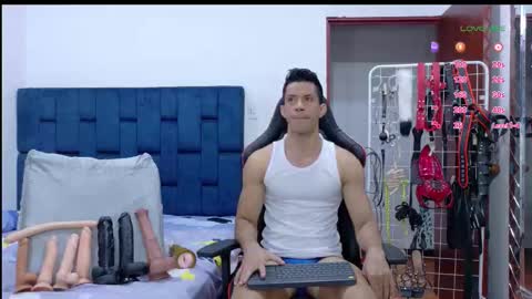 jose_rumbero91 online show from 02.23.26