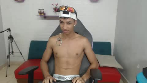 jose_sexycumm online show from 02.18.25