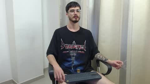 Snapshot of joseh0se chatting on 02.01.26 alejandro online show from 02.01.26