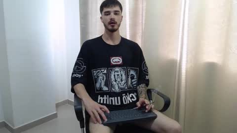 Snapshot of joseh0se chatting on 02.08.26 alejandro online show from 02.08.26