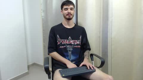 Snapshot of joseh0se chatting on 02.25.26 alejandro online show from 02.25.26