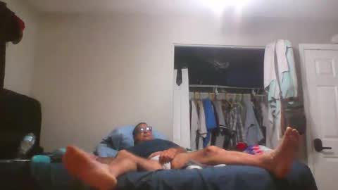 Snapshot of josehosebb chatting on 09.16.25 josehosebb online show from 09.16.25