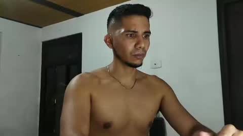 joselopez2101 online show from 12.01.25