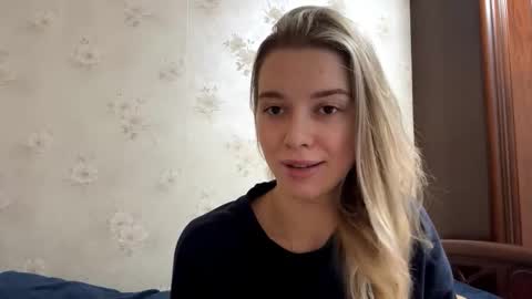 Anessa online show from 11.28.25