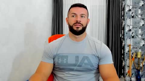 Snapshot of joshuamuscle69 chatting on 10.11.25 joshuamuscle69 online show from 10.11.25