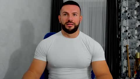 Snapshot of joshuamuscle69 chatting on 12.01.25 joshuamuscle69 online show from 12.01.25