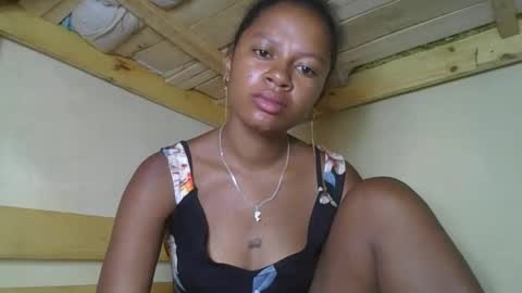 josiane online show from 10.28.25