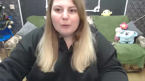 josiesun771 online show from 12.15.24