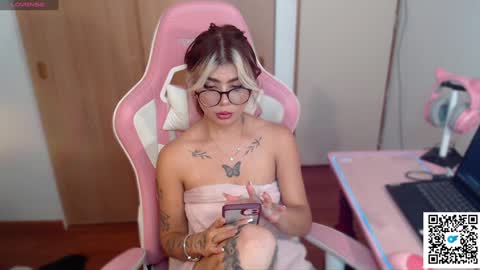 josephine   independent model    online show from 12.19.24