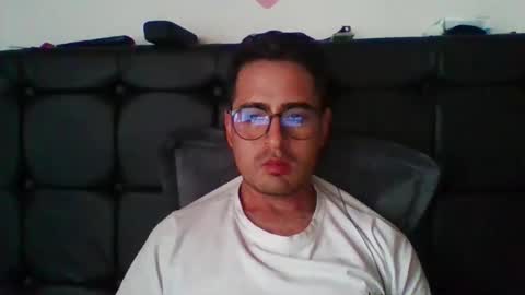 josux8 online show from 01.15.26