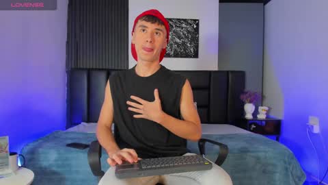 Jota Stivens online show from 02.05.25