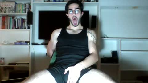Snapshot of jotarojas1 chatting on 05.26.26 jotarojas1 online show from 05.26.26