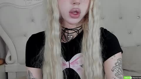 Joy Barker online show from 09.09.25