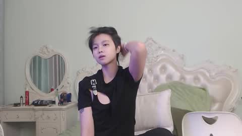 joycekay online show from 11.24.25