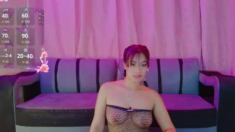 Snapshot of joyshe__vergara chatting on 04.06.26 online show from 04.06.26