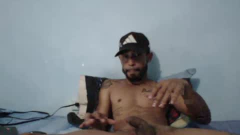 Snapshot of jpineda97 chatting on 05.29.26 jpineda97 online show from 05.29.26