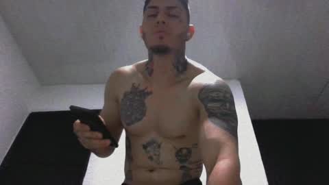 Snapshot of jq401055 chatting on 12.30.24 Jaxxx67 online show from 12.30.24