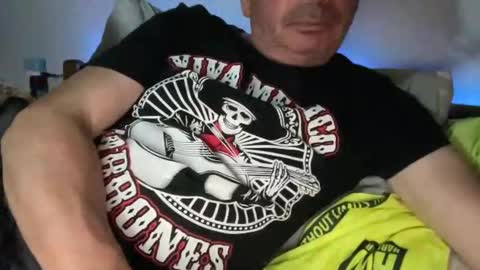 Snapshot of jraiven chatting on 12.30.24 Soy Rai online show from 12.30.24