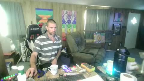 jrizzle1111 online show from 10.09.25