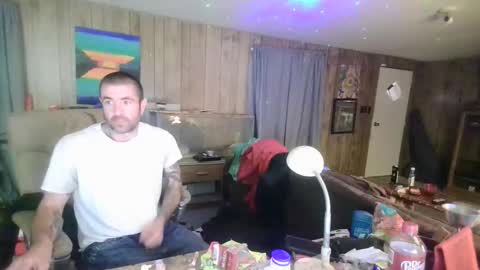 jrizzle1111 online show from 02.14.26