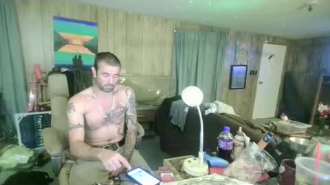 jrizzle1111 online show from 02.25.26