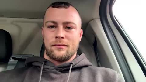 Snapshot of jrxx420 chatting on 12.01.25 jrxx420 online show from 12.01.25