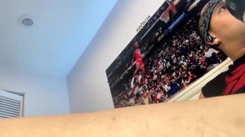 Snapshot of jsmoothest93 chatting on 12.11.24 CarmelPapi93 online show from 12.11.24