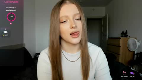 Julia and Julia online show from 04.14.26