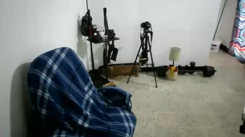 juan235665 online show from 04.19.26