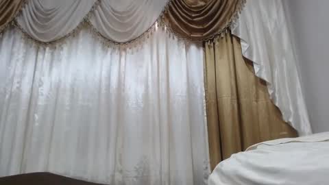    online show from 01.28.25