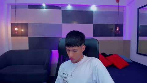 JuanSteven online show from 12.29.24