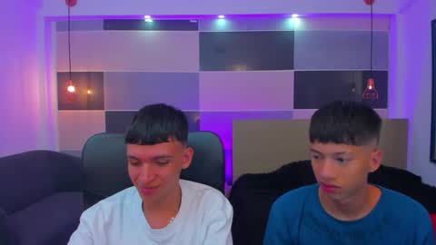 JuanSteven online show from 02.04.25