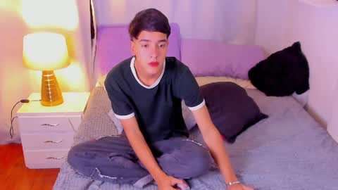 Snapshot of juan_one1 chatting on 04.01.26 juan_one1 online show from 04.01.26