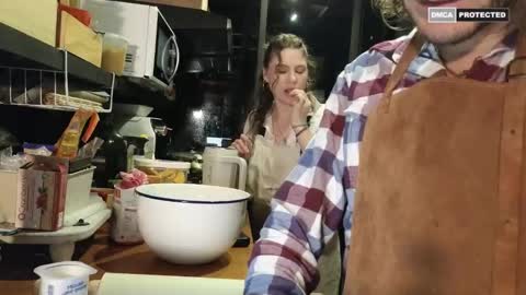 Juana1hin online show from 11.27.25