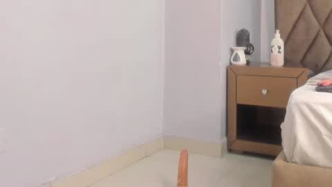 juana_valentina1 online show from 12.28.24