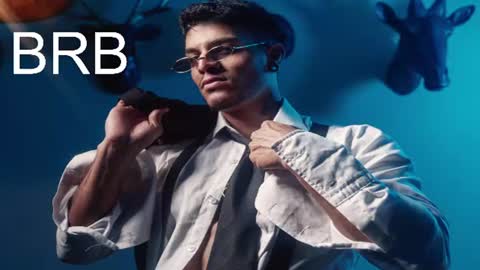 Juan Esteban online show from 07.06.26
