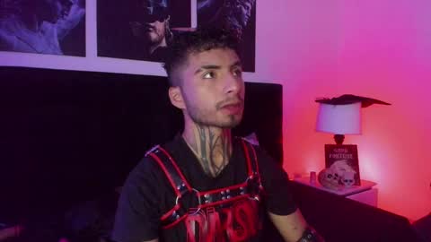 juancamilo66_ online show from 10.02.25