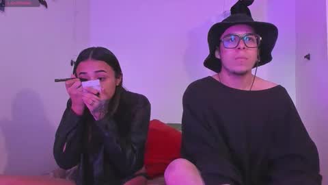 Snapshot of juanftmaria2 chatting on 10.31.25 juanftmaria2 online show from 10.31.25