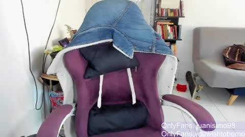 Snapshot of juanisimo_ chatting on 04.03.26 JUANISIMO online show from 04.03.26