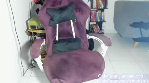 Snapshot of juanisimo_ chatting on 04.08.26 JUANISIMO online show from 04.08.26