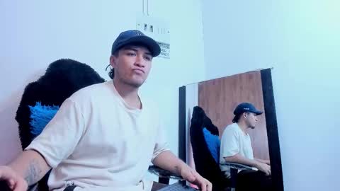 Snapshot of juanmechanic chatting on 09.23.25 JUAN  online show from 09.23.25