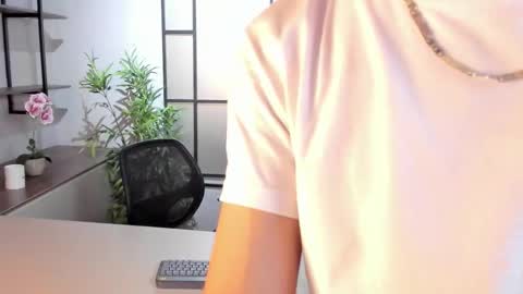 Snapshot of juanse_colling chatting on 02.22.26 Juanse Colling online show from 02.22.26