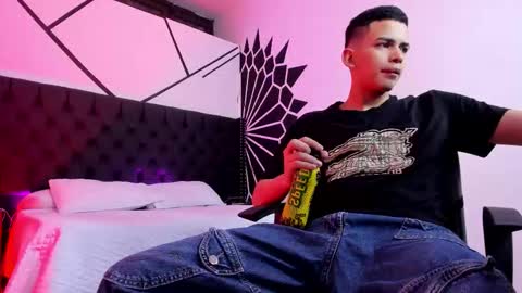 Juan online show from 10.20.25