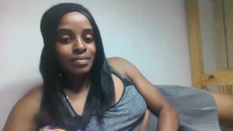 Snapshot of judianaa chatting on 12.15.25 judianaa online show from 12.15.25