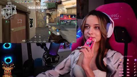 Angelina online show from 01.28.25