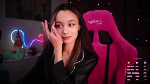 Angelina online show from 03.04.25