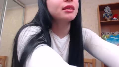 juicy_jesss online show from 12.14.24