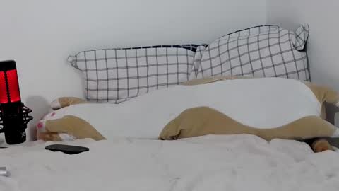 Juicy Maya online show from 01.09.25